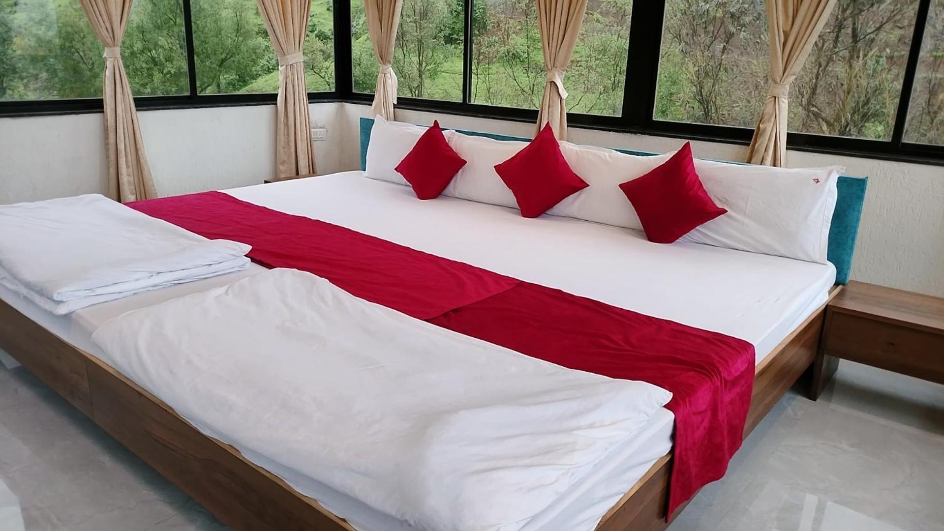 Golden Resort Igatpuri Eksteriør billede
