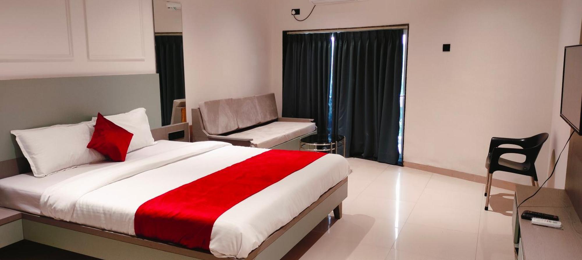 Golden Resort Igatpuri Eksteriør billede