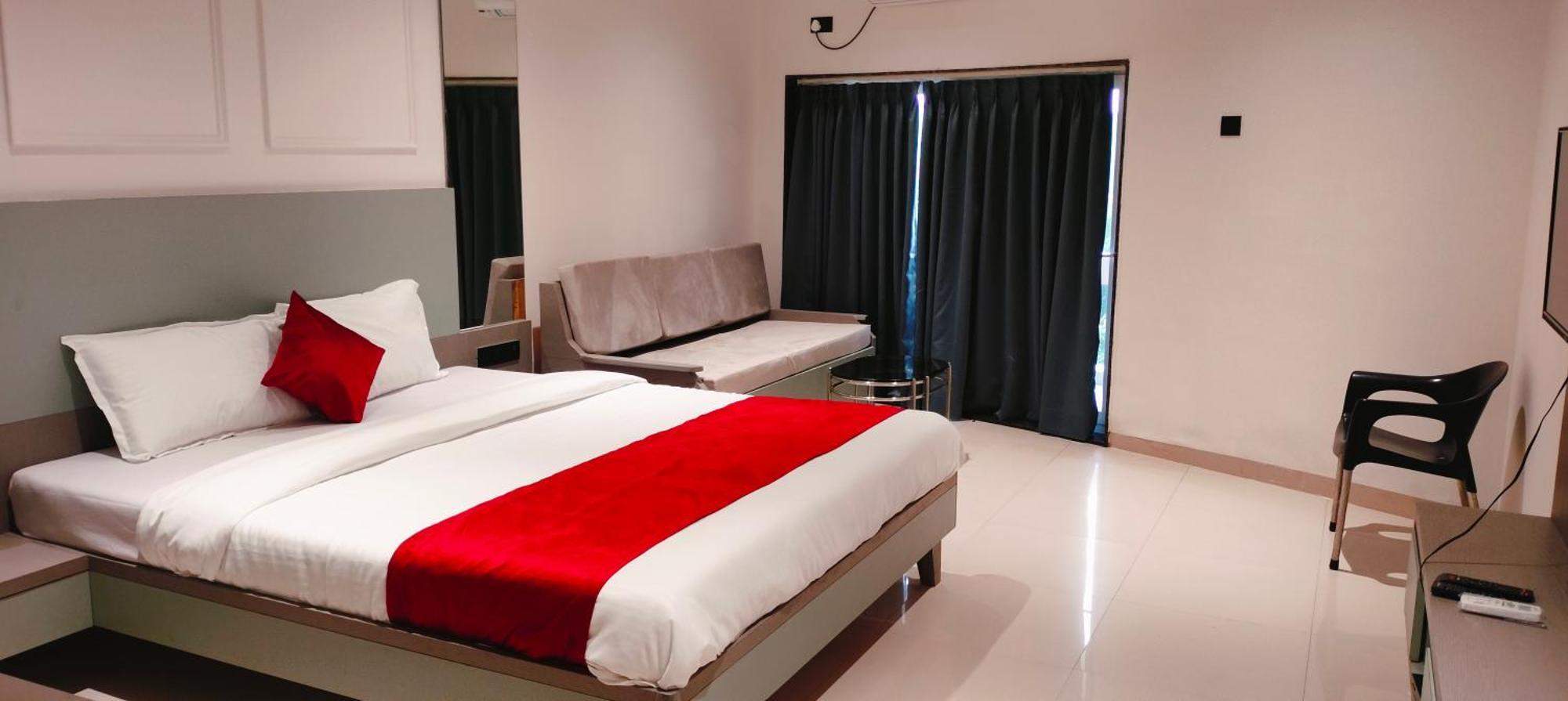 Golden Resort Igatpuri Eksteriør billede