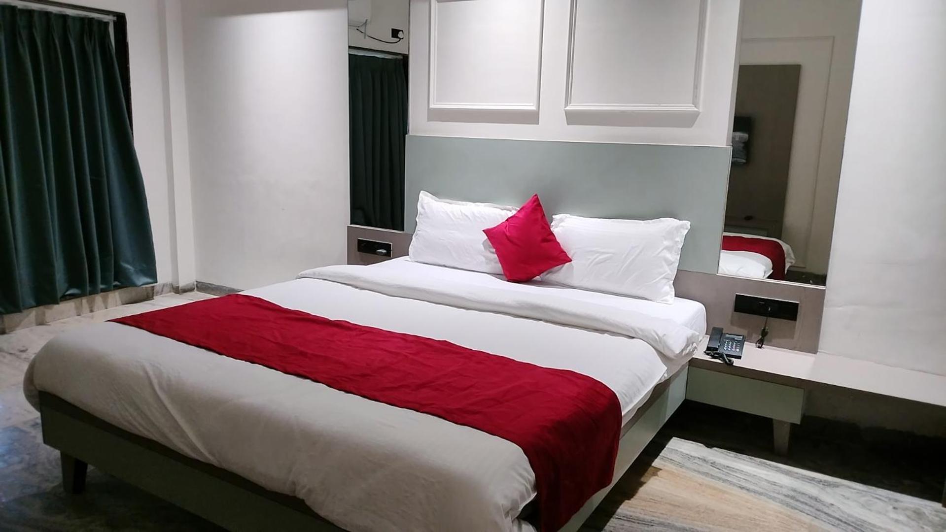 Golden Resort Igatpuri Eksteriør billede