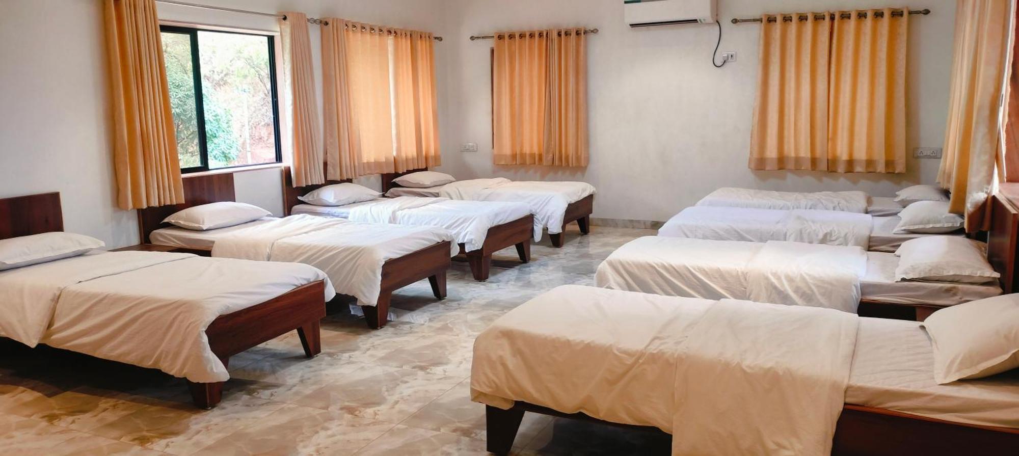 Golden Resort Igatpuri Eksteriør billede
