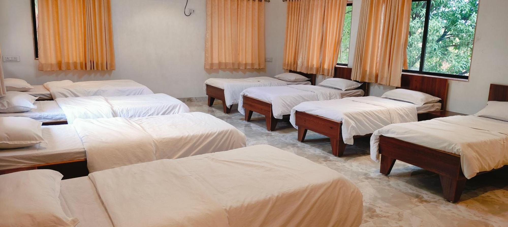 Golden Resort Igatpuri Eksteriør billede